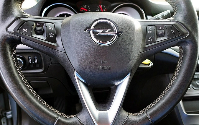 Opel Astra cena 56899 przebieg: 152000, rok produkcji 2019 z Rydułtowy małe 781
